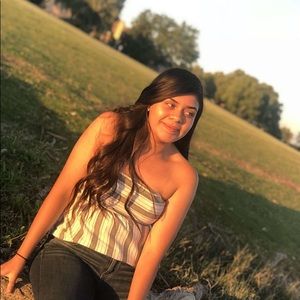 Meet your Posher, Denise